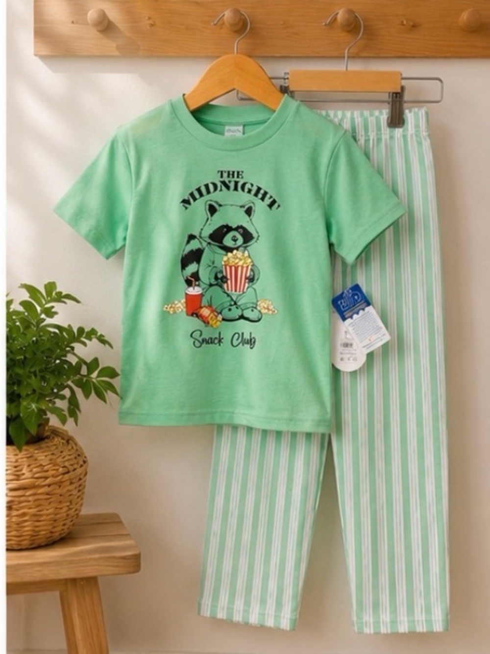 Kids' Mint Raccoon Snack Club Pajama Set